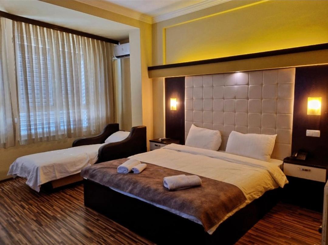 Hotel Albes Призрен Экстерьер фото